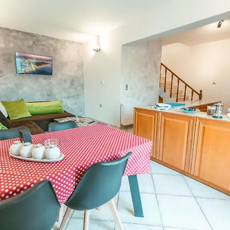 Popi Apartment