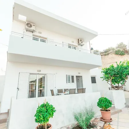 Popi Apartment *